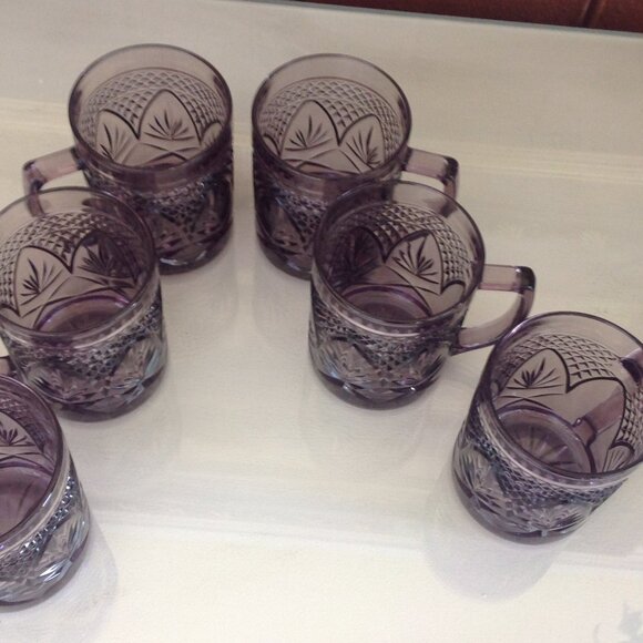 Vintage French Pressed Glass Mugs, Set of 6 Cristal d'Arques Durand Amethyst - Picture 5 of 6